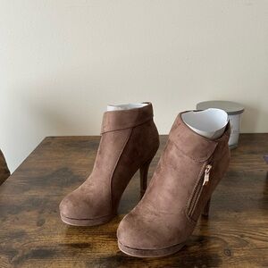 Ankle booties